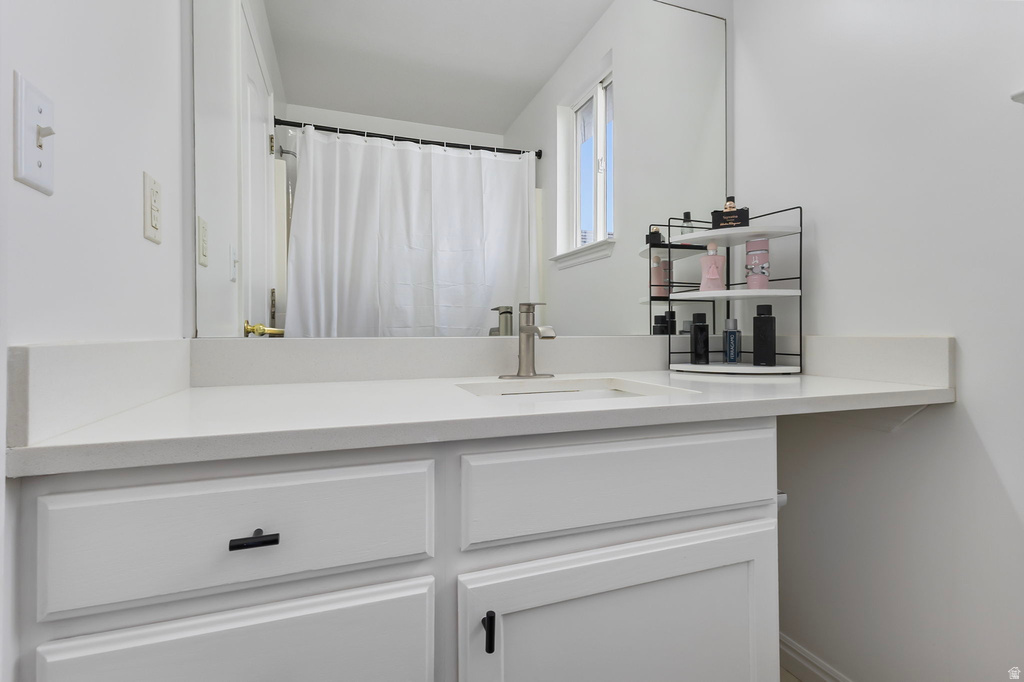 1151 N 490 E Tooele, UT 84074