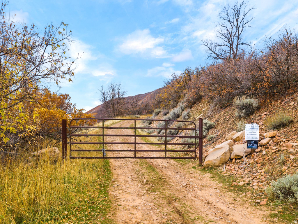 2000  OAK WOOD DR Springville, UT 84663