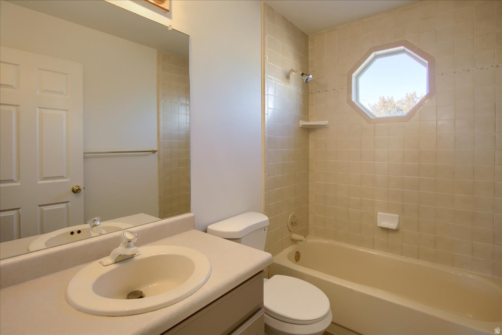 9941 S BIRNAM WOODS WAY South Jordan, UT 84009