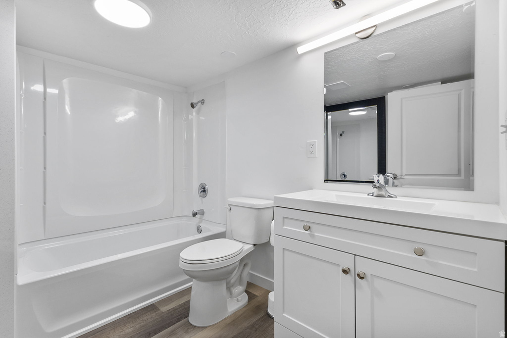 Photo 20 for MLS #2120313 at 143 E Hampton Ave