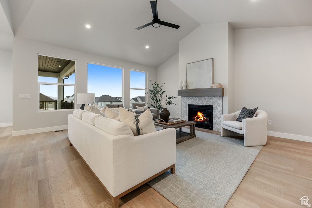 8035 N PARK MEADOW LN #2 Lake Point, UT 84074