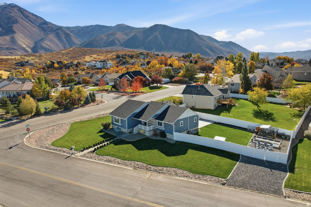 231 W GLADSTAN DR Elk Ridge, UT 84651
