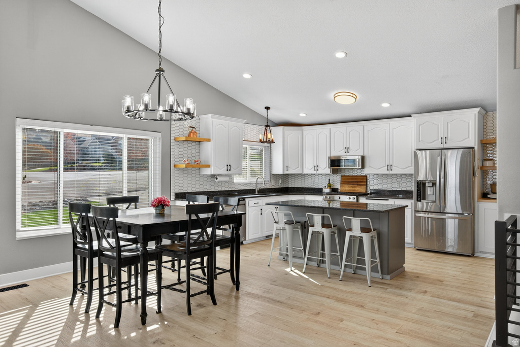 231 W GLADSTAN DR Elk Ridge, UT 84651