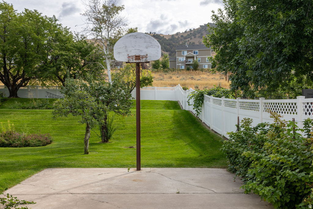 1050 S GRANDVIEW DR Providence, UT 84332