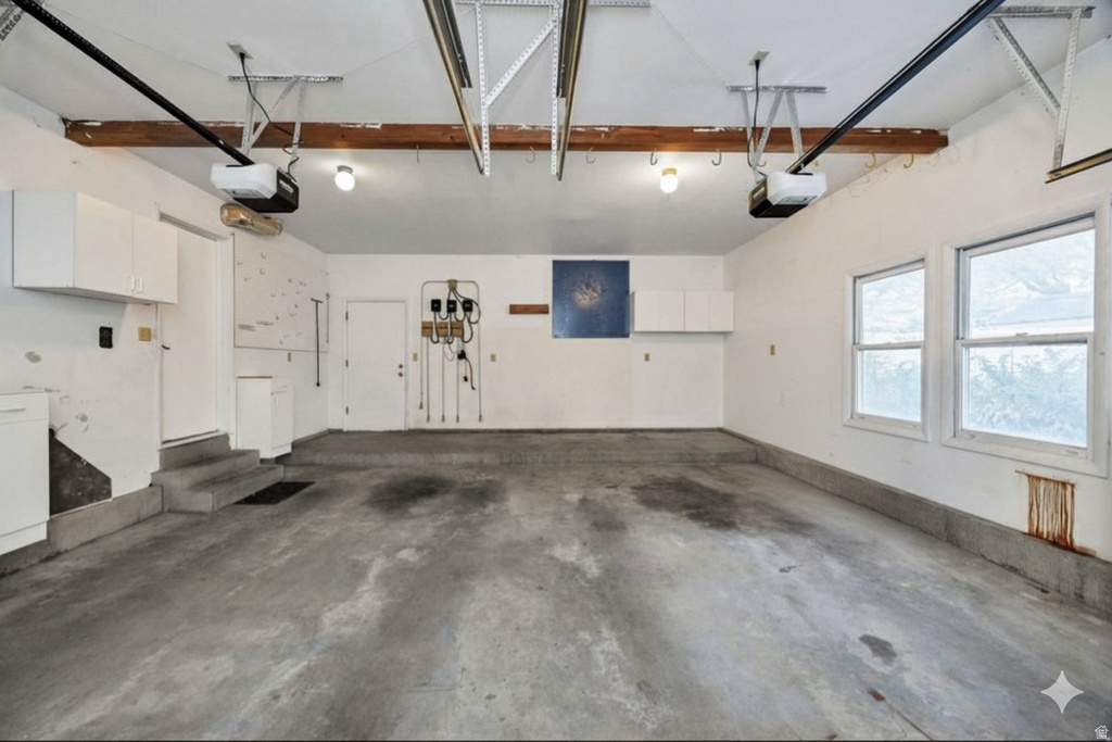 1050 S GRANDVIEW DR Providence, UT 84332