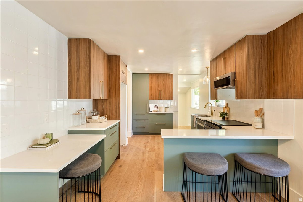 633 E MILTON AVE Salt Lake City, UT 84105