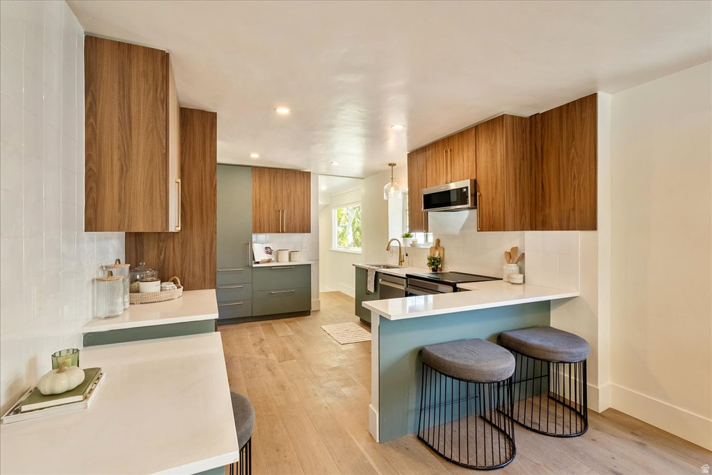 633 E MILTON AVE Salt Lake City, UT 84105