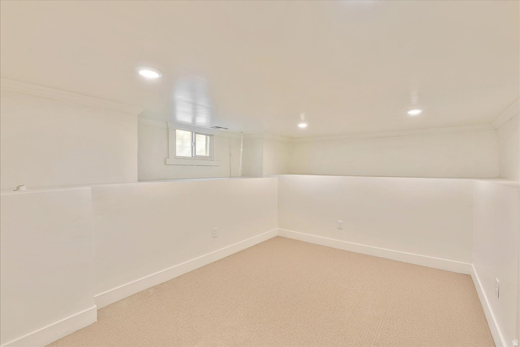 633 E MILTON AVE Salt Lake City, UT 84105