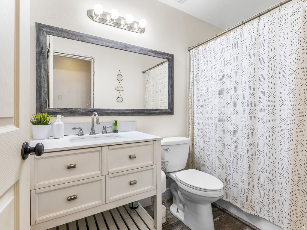 11855 S HIDDEN VALLEY DR Sandy, UT 84094