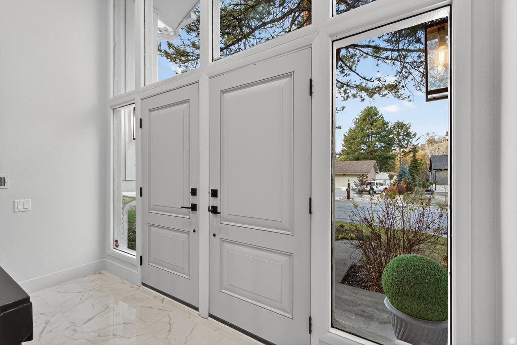 2774 E ROBIDOUX RD Sandy, UT 84093