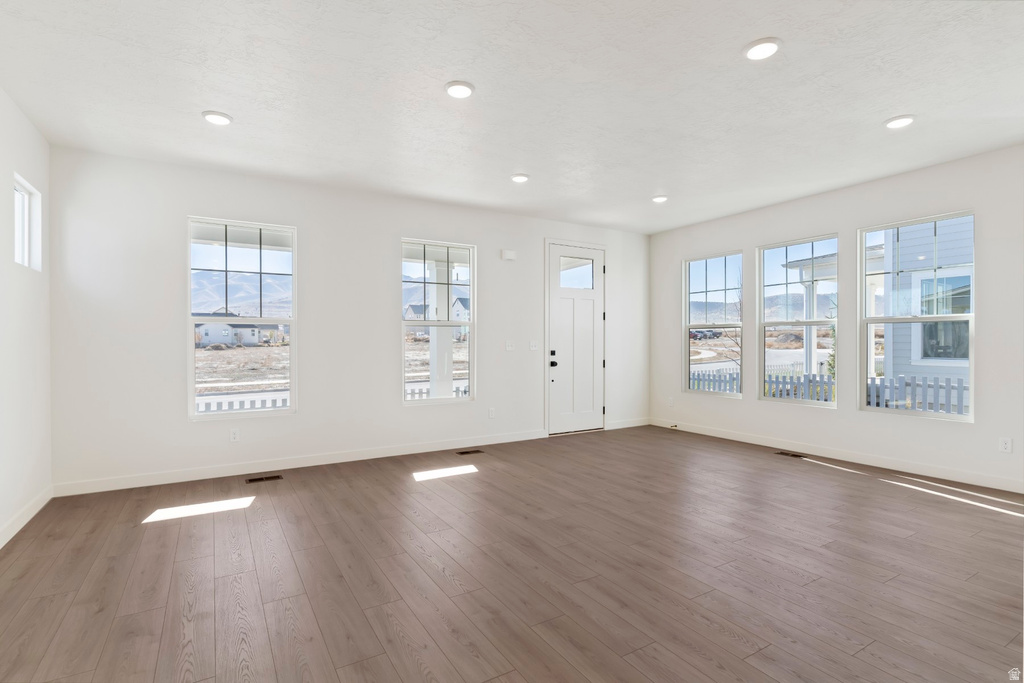 892 W CAROLINE DR Saratoga Springs, UT 84045