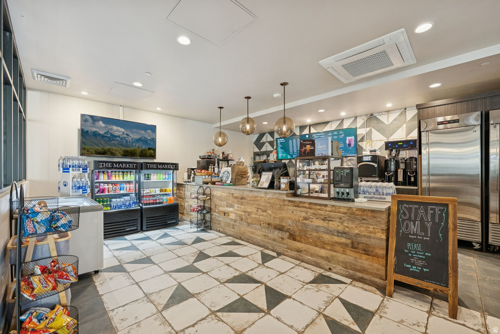 909 PEACE TREE TRL ##304 Kamas, UT 84036