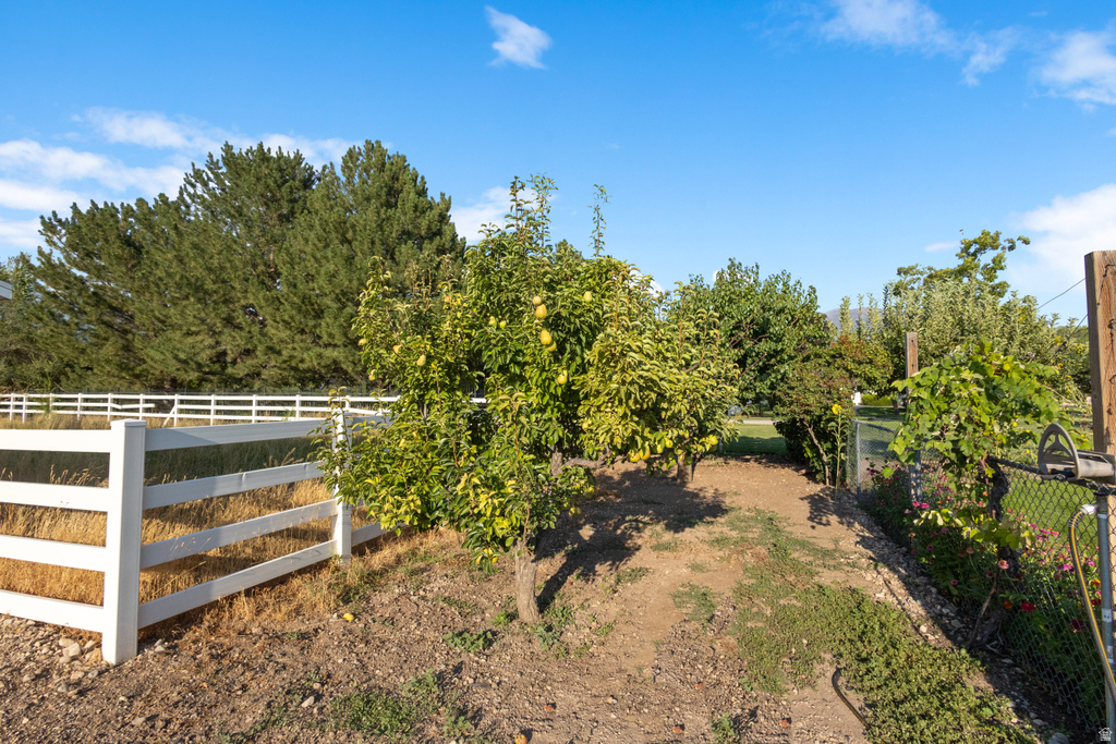 6372 W 10400 N Highland, UT 84003