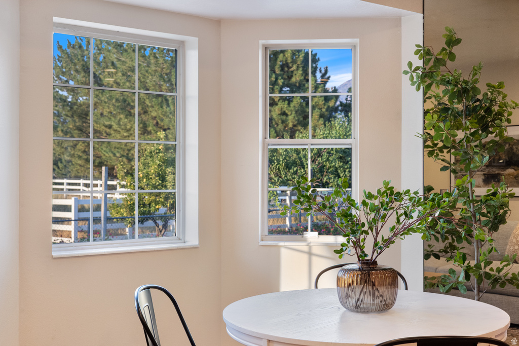 6372 W 10400 N Highland, UT 84003