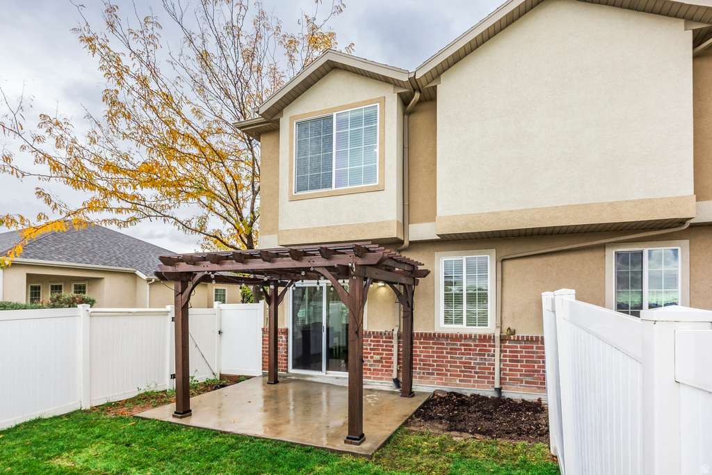 634 CANTERBURY LN North Salt Lake, UT 84054