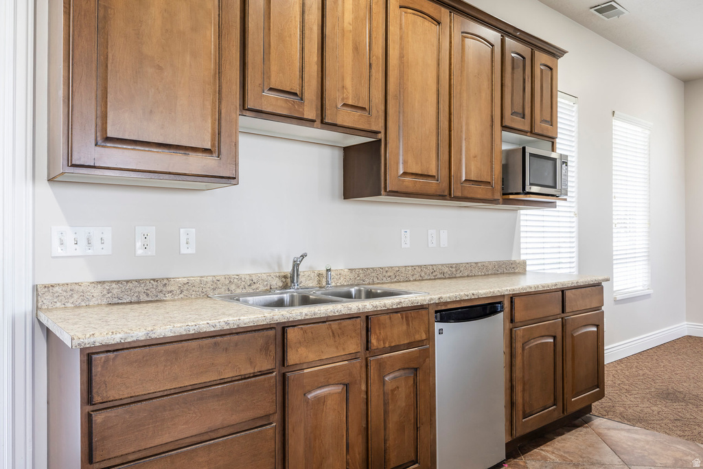 634 CANTERBURY LN North Salt Lake, UT 84054