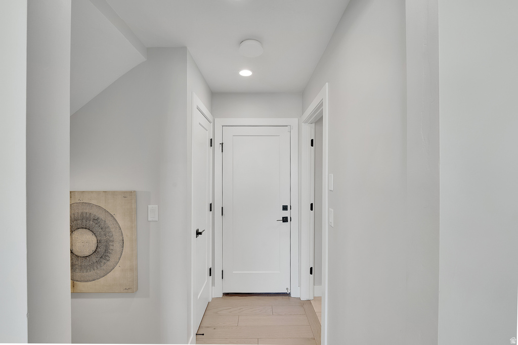 8761 N LAKESHORE DR #1203 Lake Point, UT 84074