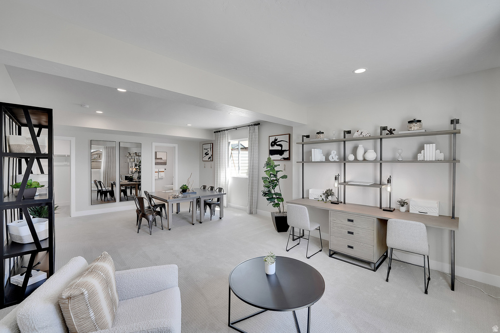 8761 N LAKESHORE DR #1203 Lake Point, UT 84074