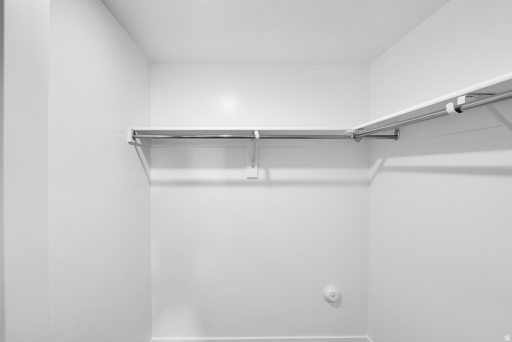 8761 N LAKESHORE DR #1203 Lake Point, UT 84074