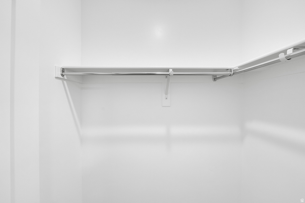 8761 N LAKESHORE DR #1203 Lake Point, UT 84074