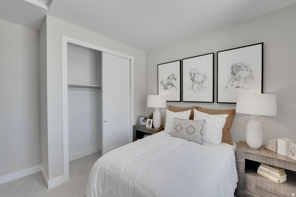 8761 N LAKESHORE DR #1203 Lake Point, UT 84074