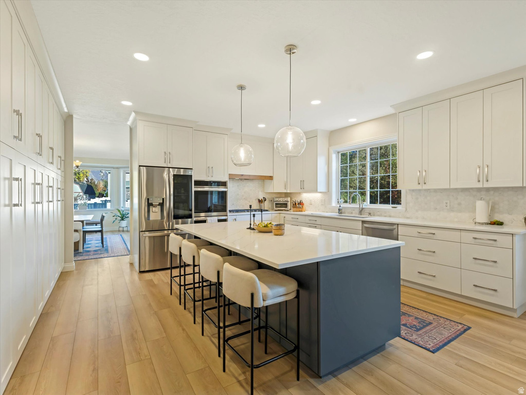 7641 S MARY ESTHER CIR Sandy, UT 84093