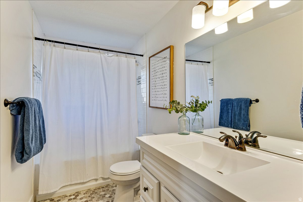 1954 W ANN ST Layton, UT 84041