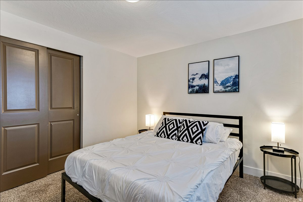 1954 W ANN ST Layton, UT 84041