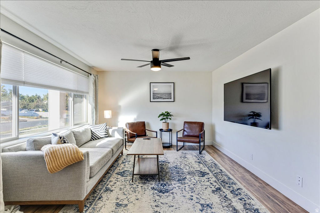 1954 W ANN ST Layton, UT 84041