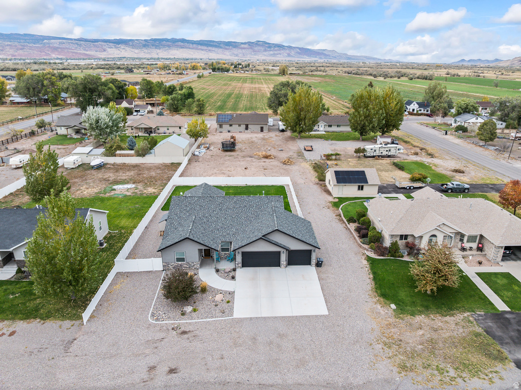 57 E 200 N Annabella, UT 84711