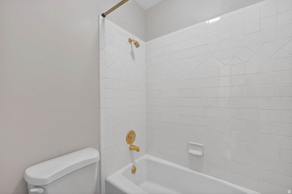 2106 E CONNOR PARK CV Salt Lake City, UT 84109