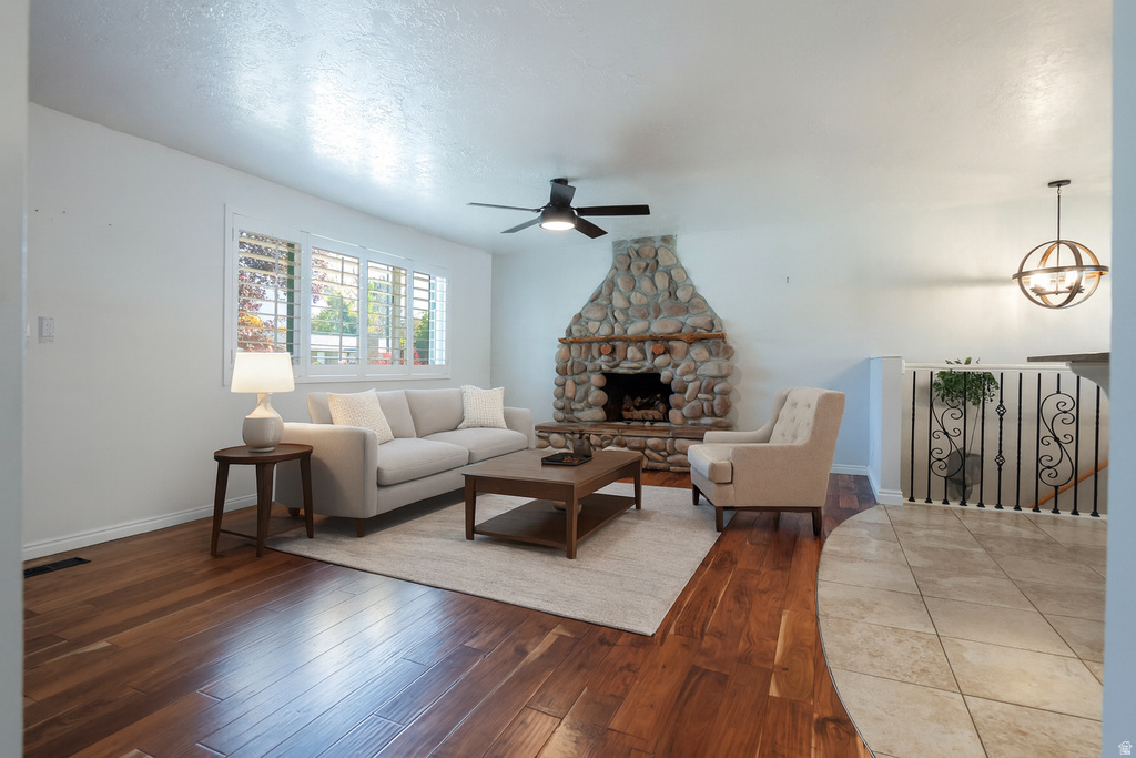 10492 S 420 E Sandy, UT 84070