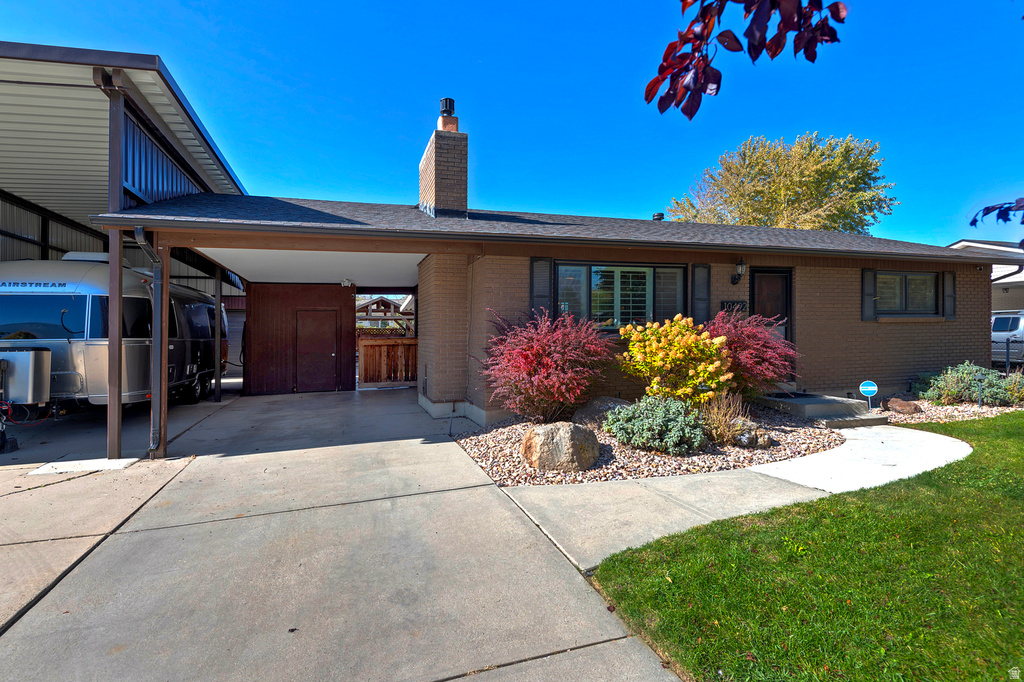 10492 S 420 E Sandy, UT 84070