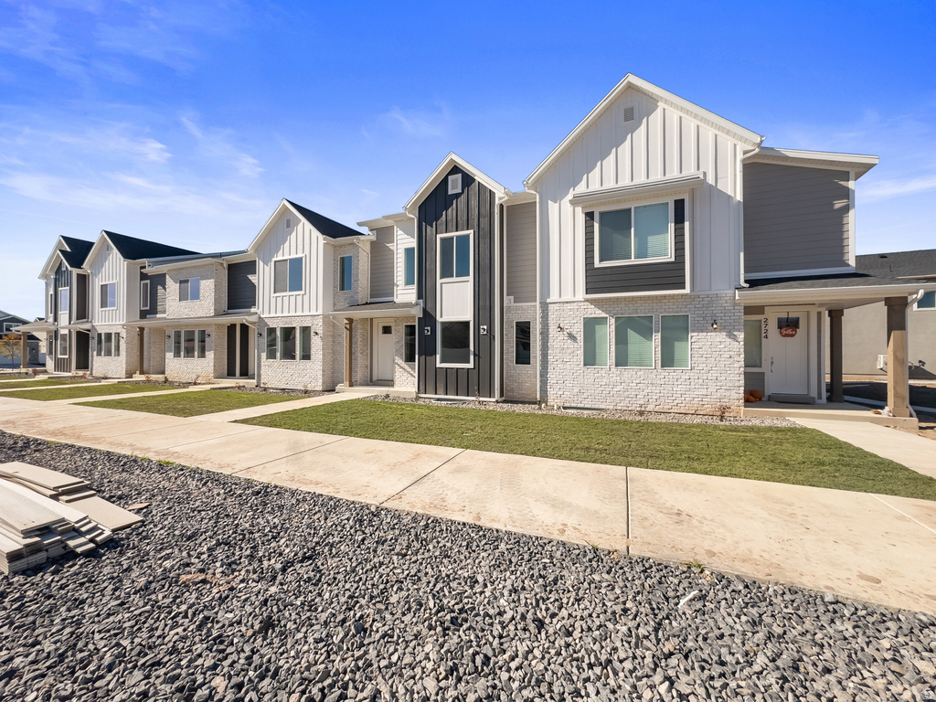 2742 S ALLISON WAY #212 Syracuse, UT 84075