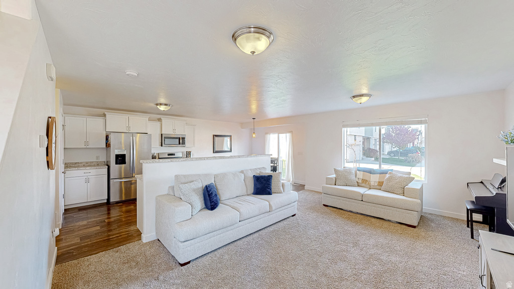 32 E HARMONY CT Saratoga Springs, UT 84045