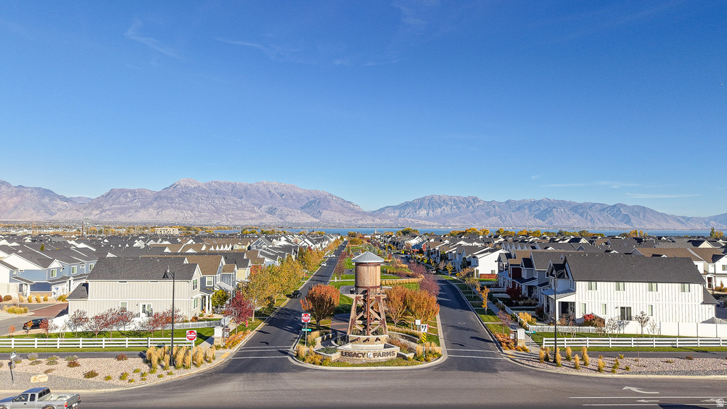 32 E HARMONY CT Saratoga Springs, UT 84045