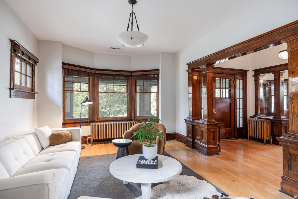 Photo 7 for MLS #2120387 at 216 B St