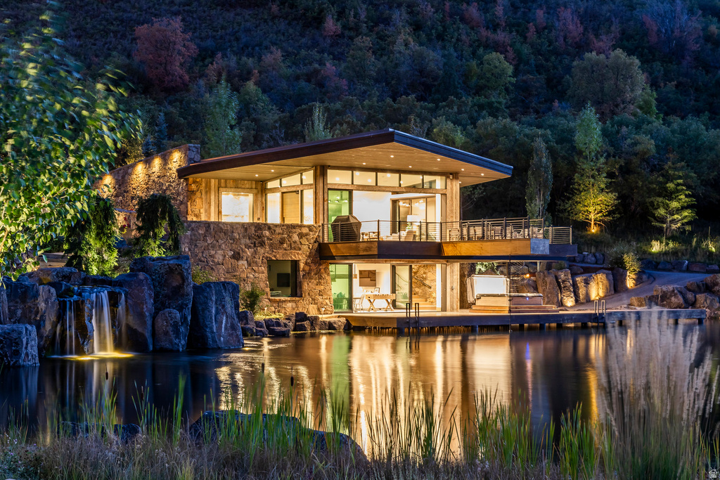 5618 E SOUTH FORK RD Provo, UT 84604