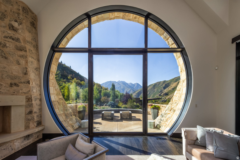 5618 E SOUTH FORK RD Provo, UT 84604