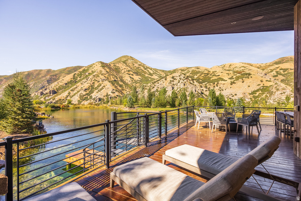 5618 E SOUTH FORK RD Provo, UT 84604