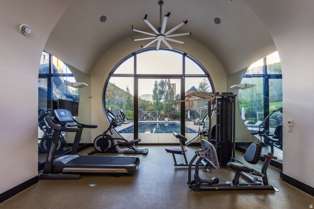 5618 E SOUTH FORK RD Provo, UT 84604