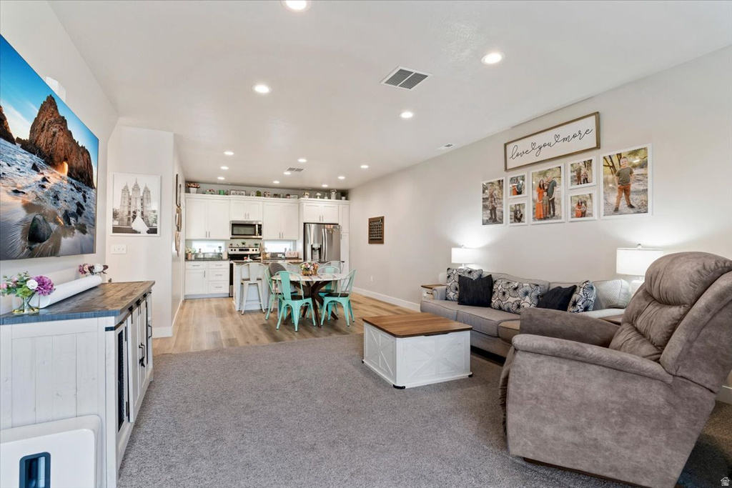 438 E DEPOT ST Clearfield, UT 84015