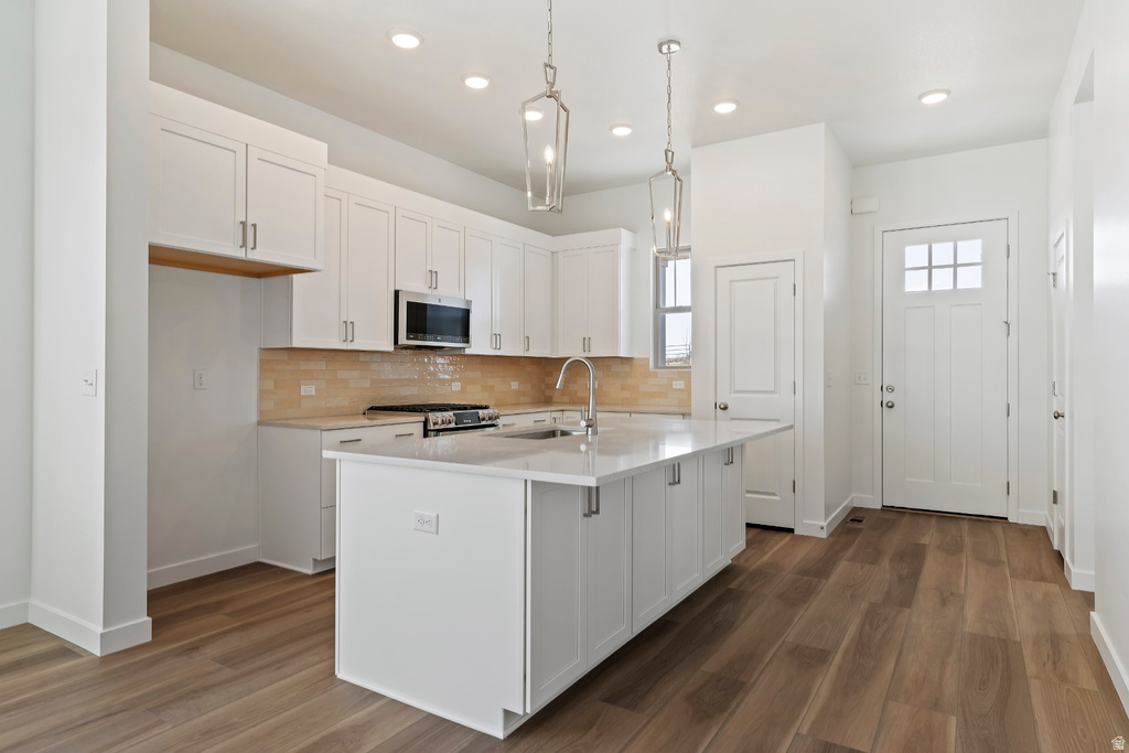 7034 W TERRAINE RD West Jordan, UT 84081