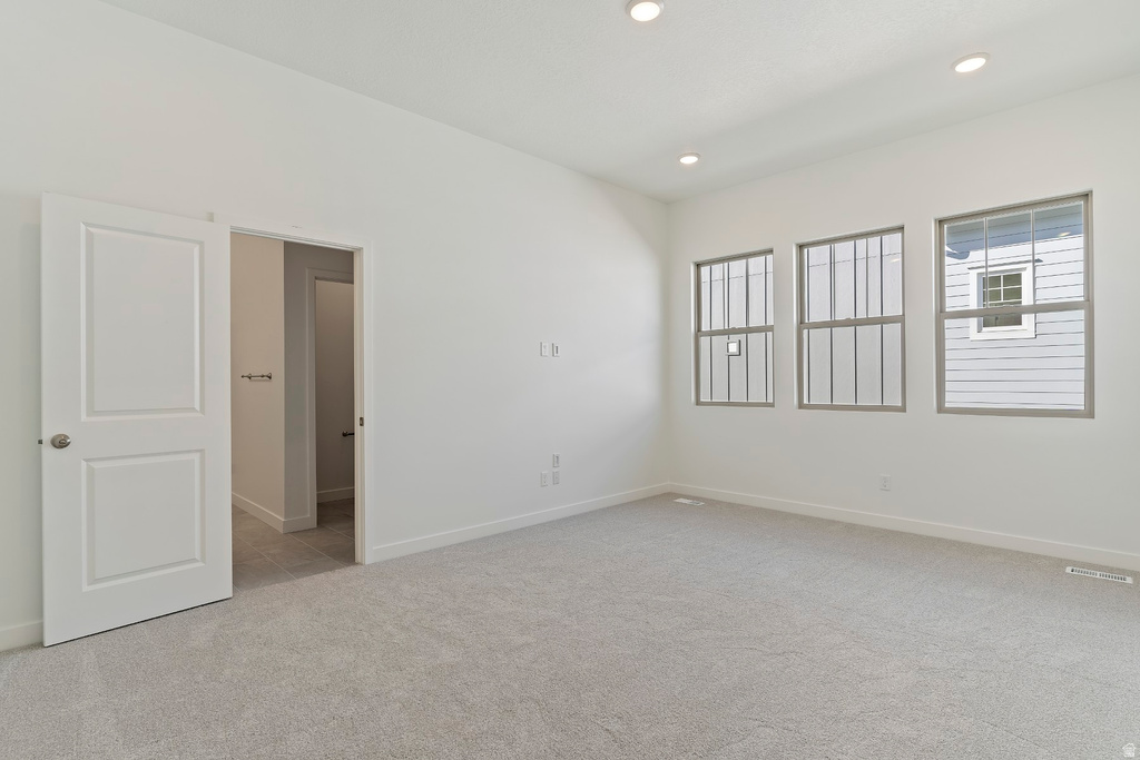 7034 W TERRAINE RD West Jordan, UT 84081