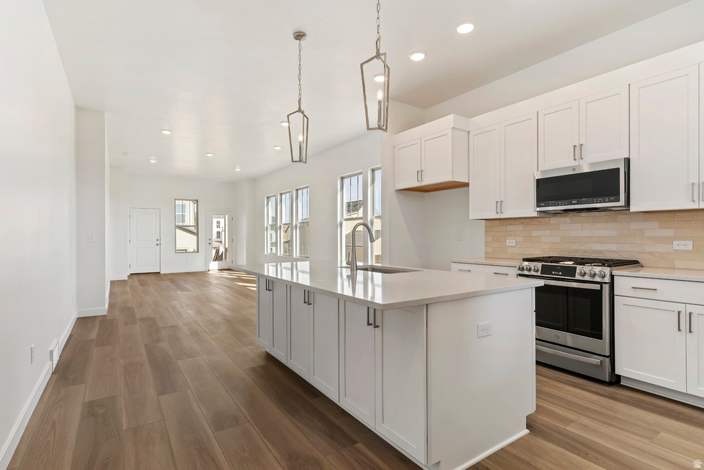 7034 W TERRAINE RD West Jordan, UT 84081