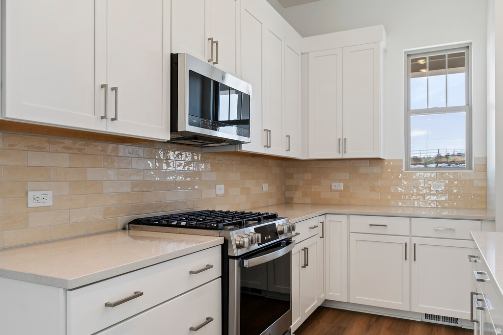 7034 W TERRAINE RD West Jordan, UT 84081