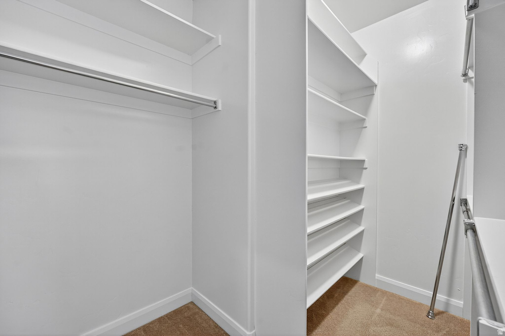 Photo 11 for MLS #2120393 at 1199 E Lorraine Dr