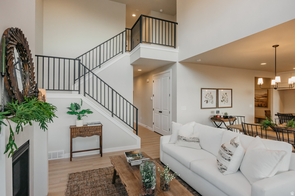 1651 W CANYON RIM RD Lehi, UT 84048