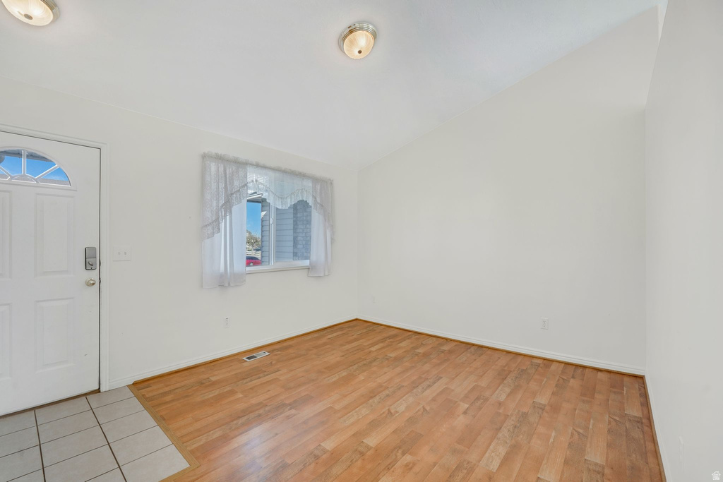 2873 S PIKA DR West Valley City, UT 84128