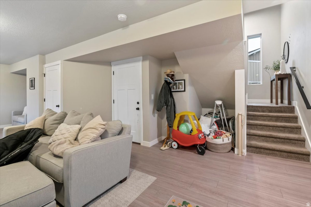 3217 W 2450 N Lehi, UT 84043